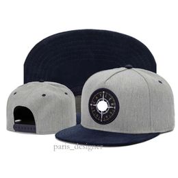 Compass Embroidered Flat Brim Hat Street Dance Hip Hop Baseball Hat Fashion Men's and Women's Hat Trend 273 210