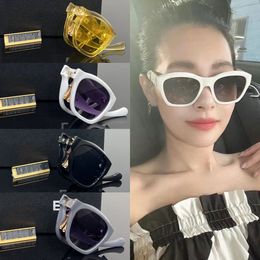 Designer Folding Glasses For Ladies Fashion Sunglasses Luxury Woman Sun Glasses Classics Women Glasses Uv Protection Holiday Eyewear