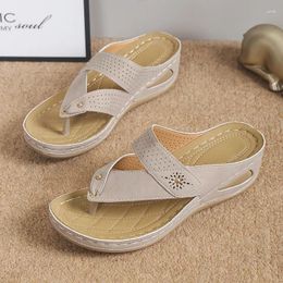 Slippers European And American Fashion Slope Heel Hollowed Out Clip Toe Large Sandals Casual Beach Shoes For Women
