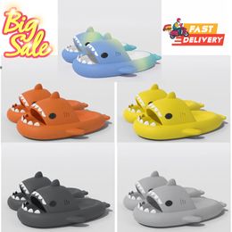 shark slippers Designer Slides Women Man Luxury Slippers Sandals Brand Sandals Real Leather Flip Flop Flats Slide Casual Shoes Sneakers