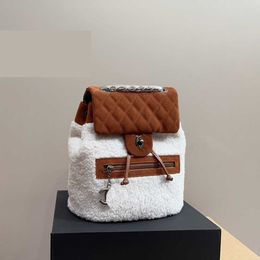 Bag Schoolbag Winter Wildlederbrief Lamm für Schüler Herbstfell Damen Plüsch Rucksack klassische Luxusdesigner Männer Männer