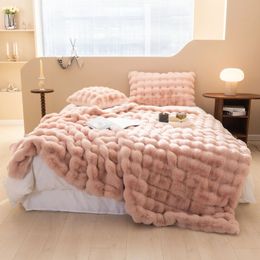 Luxury Soft Faux Fur Throw Blanket Fuzzy Plush Bedspread on the bed plaid sofa cover blankets and throws for living room bedroom 240113