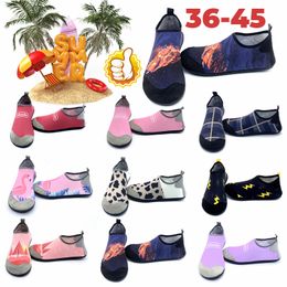 Soft Soled Anti-slip Aqua Unisex Quick-dry Surfing Casual Shoes Breath Mesh Water Shoes Beach Sneakers Diving Sock Non-Slip Swimming Snorkeling comfortable