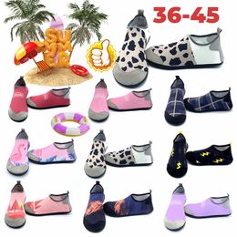 Soft Soled Anti-slip Aqua Unisex Quick-dry Surfing Casual Shoes Breath Mesh Water Shoes Beach Sneakers Diving Socks Non-Slip Swimming Snorkeling comfort