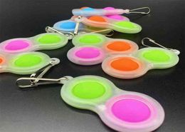 Fluorescent Push bubble keychain per Sensory Toy Key ring Glow in the Dark Autism Special Needs Stress Reliever Simple kids baby Key Chain H31KP487234177