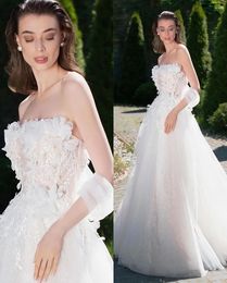 Ivory Wedding Dresses White Bridal Gowns A Line Custom Zipper Lace Up Plus Size New Sleeveless Tulle Sequins Strapless 3D Floral Appliques