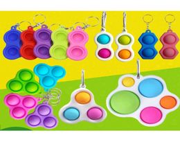 Push poppet bubble popper key ring Finger Bubble Keychain Toys Kids Adults Six Shape Silicone Fidget Simple Tik Tok Key Ring Decom6849377