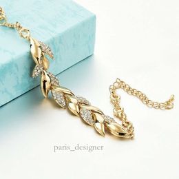 Alloy Inlaid with Diamonds Fashionable Jewelry Leaf Bracelet Female Surname Gold Accessory Leaf Bracelet 42 142