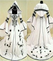 Ivory Wedding Dresses White Bridal Gowns Custom Zipper Lace Up Plus Size New A Line Cloak Bateau Satin Black Applique