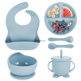 Novos Copos Pratos Utensílios Conjunto de Pratos Infantis Talheres de Silicone para Bebê 6 PCS Conjunto Otário Tigela Bib Copo Garfo Colher Conjunto de Suprimentos Materno e Infantil BPA Free