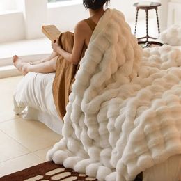 Luxurious Toscana Rabbit Fur Blanket With Double-sided Thick Bubble Fleece - Ideal for Office Nap and Sofa Cover Throw Plush Bed 240113