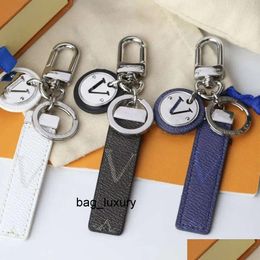 Fashion Luxury Brand Keychain Letter V Designer Mens Car Keyring Womens Buckle Keychains Handmade Leather Men Women Bags Pendant Acce Dhnt6