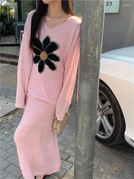 Work Dresses Pink Sweet Knitted Suits Women Florals Gentle Sweaters 2024 Loose Chic Autumn Maxi Skirts Office Lady Casual Sets