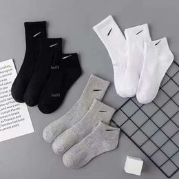 Designer Sock Mens Sock for Man Sport Sock Classic Sock for Woman Cotton Solid Colour S Slippers S Ankle Breathability Stockings White S Basketball 515