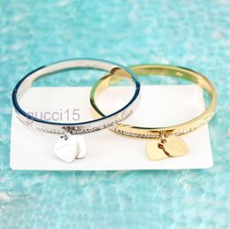 Bracelet Luxury Designers Bracelet Gold for Women Love Jewellery Stamp Engraving Letter Fashion Elegant Gift Birthday KILC Q0M1 AFI6 VSY5