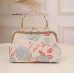Evening Bags Dinner hand bag cheongsam ladies temperament ancient style delicate Republican Chinese retro