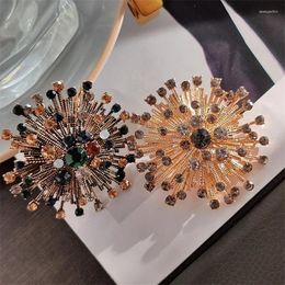 Brooches 3 Colours Choose Rhinestone Vintage Flower For Women Coat Elegant High Quality Jewellery Autumn Pins Accessories