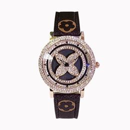 Great Quality Fashion Women Designer Wristwatches Full Diamonds Life Waterproof 30M Night Light Leather with Box Aaa Lady Quartz Wa 997
