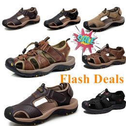 Designer di moda piatto di qualità da donna Beach Beach Summer Outdoor Casual Dad Sandals Brand Ummer Andals 715483517 Ummer Andals 131875959 Ummer Andals