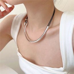 Pendant Necklaces Vintage Hip Hop Style Jewellery Classic Metal Accessories For Women Exquisite Jewellery Chic Charm Neck Chain