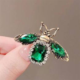 Vintage Crystal Bee Brooch for Women Men Fashion Insect Butterfly Pin Clothes Suit Accessories Rhinestone Brooch Jewelry Gifts