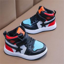 Outdoor Kids Athletic Shoes Toddlers Boys Girls Sneakers Youth Skateboarding Jogging Sports Shoe Children Trainers