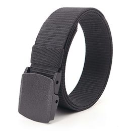 Outdoor casual belt men's quick release smooth POM cheap black nylon plastic buckle men's casual polyester belt