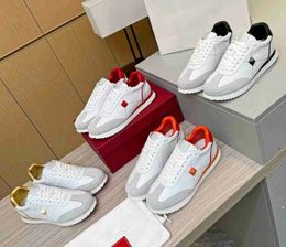 men's plus-size sports casual shoes high-quality soft shoes white new running shoes minimalist design deduces exquisite wear fashion