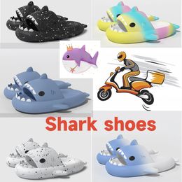 shark slippers Designer Slides Women Man Slippers Luxury Sandals Brand Sandals Flip Flop Flats Slide Casual Shoes Sneakers