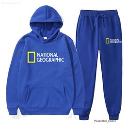 2024 Mens and Womens Fashion Br Hoodies Sweatshirts National Geographic Channel Sports Set Spring Autumn Two Piece Men Ess Sp5der 5140