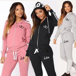 Fashion Women Track Suits Sports Wear Jogging Suits Ladies Hooded Tracksuit Set Clothes HoodiesSweatpants Sweat Suits 240115