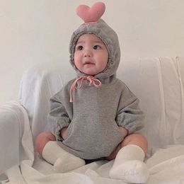 Autumn Winter Baby Girls Clothes Set Cotton Hoodie Patchwork Love Drawstring Romper Suit Skinny Pants Socks Toddler Outfits 240115