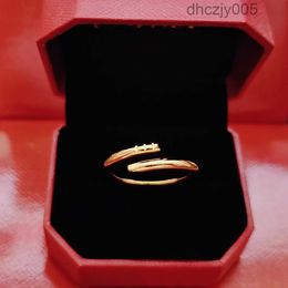 Luxury Designer Titanium Steel Rose Gold Love Ring for Women Luxury Zirconia Engagement Rings Men Jewellery Gifts Fashion Accessories with Box OH30 X156