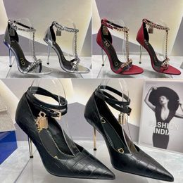 Designer Padlock Shoes sandal fashion Women Metal heel Chain Pump sandals luxury PATENT LEATHER spike Slender high heels sandals Size 35-42