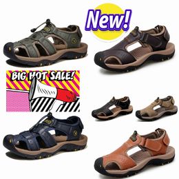 dad sandals Designer Slippers Men Woman Runner Vermillion Mineral Blue Onyx Pure Sandals Ochre Bone Resin Clog Desert Ararat runr slides shoe