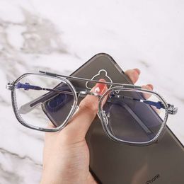 2024 Luxury Designer CH Sunglasses for Women Chromes Glasses Frames Mens Large Fashion Flat Lens Myopia Heart Eyeglass Frame Ladies Unisex Eyewear NJFI