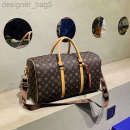 Luxury designer Shoulder bag Trendy travel luggage bags large capacity men's and women's luggage bags short distance business travel boarding bags