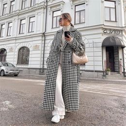 Women's Trench Coats Houndstooth Print Long Coat High Street Elegant Double Breasted Black White Plaid Outerwear Fall Winter