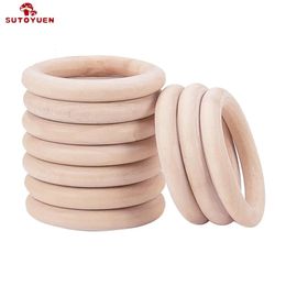 Sutoyuen Baby Teether 100pcs Wooden Round Wood Ring 40-70mm DIY Bracelet Crafts Gift Wood Teether Natural Teething Accessory 240115