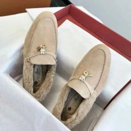 gift Casual shoes Charm Walk Moccasins luxury Designer women trainer run shoe Dress ladies outdoor winter warm sneaker tazz High quality Leather Men hike loafer Flat