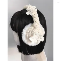 Berets 1Pc Women Winter Snowflake Retro Warm Knitted Earmuffs Cycling Thickened Windproof Short Plush Fashion Cute