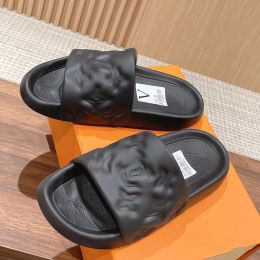 2024 New fashion Mens sandals Women's WATERFRONT rubber Slipper luxurys Designer flat sandale loafer Summer mule Casual Beach slide black white sliders lady gift box