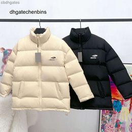 B Down Jacket Balencaiiga Designer Coats 23ss High Edition b Family Autumn New Thickened Unisex Couple Front Rear m Mark Embossed Down Coat KK6X