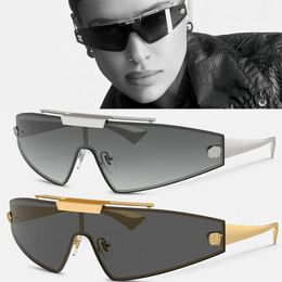 Fashionable and cool pilot sunglasses mens temperament street photo sunglasses womens luxury goggles with high quality box VE6748