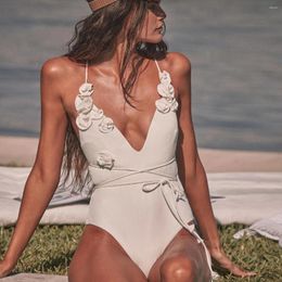 Kadın Mayo Beyaz Çiçek Seksi Bikini Kadın Trend Mayo 2024 Omuz Yüzme Takımları Deep-V Monokini Biquini Beatingsuit