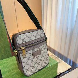 Hot Fashion Mens print Shoulder Bags Man Genuine Leather Briefcases Bolsas Messenger Bag Wedding Dress business Crossbody Bag Handbags