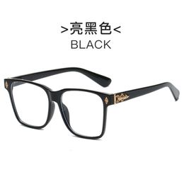 2024 Luxury Designer CH Sunglasses for Men Women Chromes Glasses Frames New Flat Lens Super Handsome Large Paired Heart Eyeglass Frame High Quality Eyewear OVOP