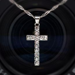 Lucky Female Cross Crystal Pendants Silver Chain Necklaces Shiny Zirconia Choker Necklaces Fashion Jewellery Gifts For Women188D