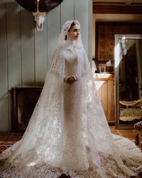 Veils Romantic Hooded Lace Wedding Veil Lily Collins Inspired Fairy Princess Bridal Cape 2023 Shoulder Cloak Chapel Long Bridal Veils We
