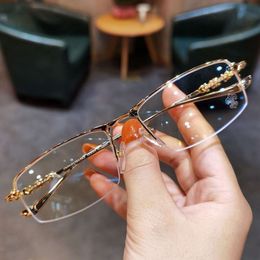 2024 Luxury Designer CH Sunglasses for Women Chromes Glasses Frames Mens New Business Half Gold Myopia Flat Lens Heart Eyeglass Frame Ladies Unisex Eyewear N1GG